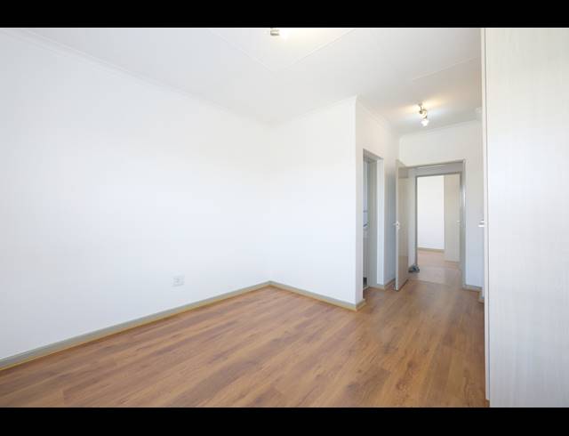 3 BEDROOM APARTMENT FOR SALE IN FOURWAYS
